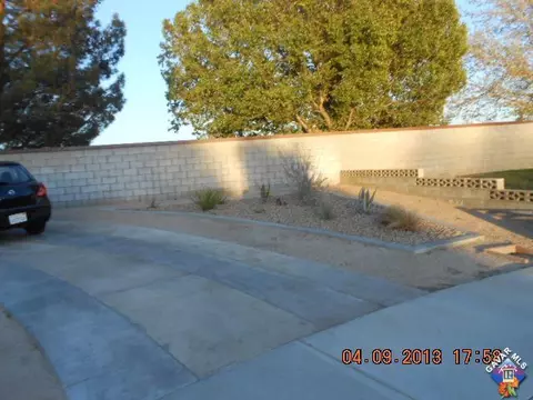3367 Knott Ct, Lancaster, CA 93535 photo 3
