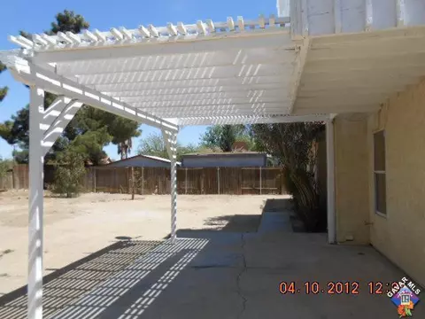 37610 Dixie Dr, Palmdale, CA 93550 photo 19