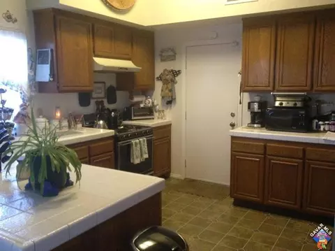 1237 Windsor Pl, Palmdale, CA 93551 photo 7