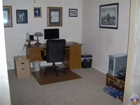 6203 Jasper Ct, Lancaster, CA 93536 photo 8