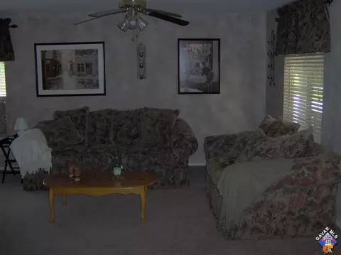 6203 Jasper Ct, Lancaster, CA 93536 photo 3