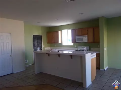 2013 Hart Ct, Lancaster, CA 93536 photo 6
