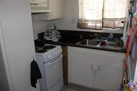 38541 5th St E, Palmdale, CA 93550 photo 8
