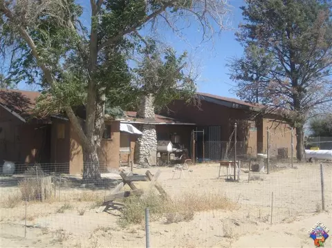 39209 E 230th St, Palmdale, CA 93591 photo 1