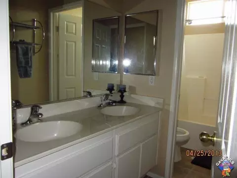 43732 Elena St, Lancaster, CA 93536 photo 14