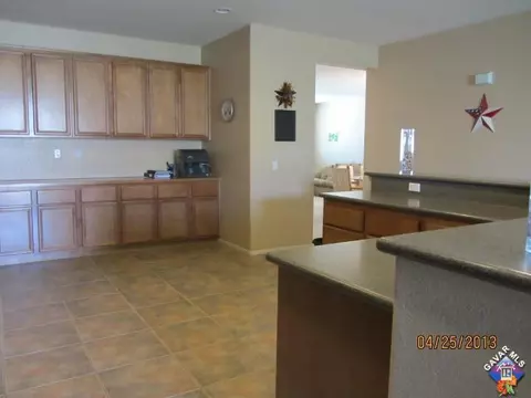 43732 Elena St, Lancaster, CA 93536 photo 7