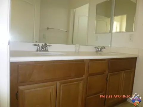 43852 Countryside Dr, Lancaster, CA 93536 photo 18