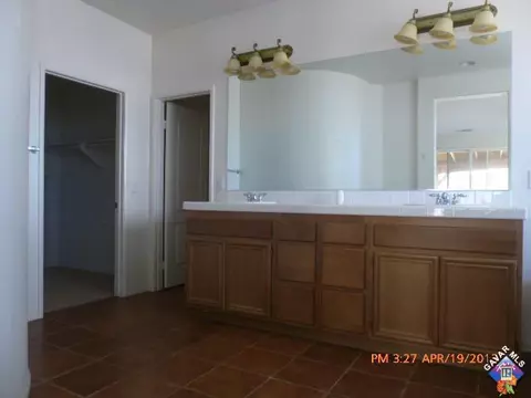 43852 Countryside Dr, Lancaster, CA 93536 photo 16