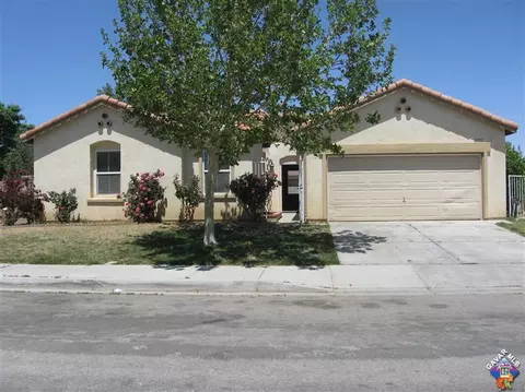 2751 E Lancaster Ave #J-6, Lancaster, CA 93535 photo 1