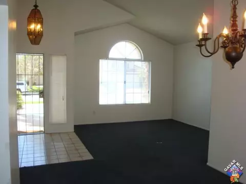 37648 17th St E, Palmdale, CA 93550 photo 3