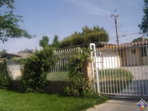 446 Nugent St E, Lancaster, CA 93535 photo 4