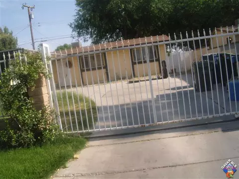 446 Nugent St E, Lancaster, CA 93535 photo 5