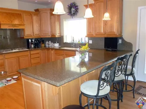 45460 W 70th Street St, Lancaster, CA 93536 photo 4
