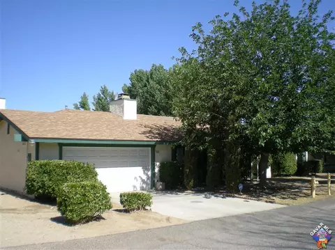 40619 E 172nd St, Lancaster, CA 93535 photo 2