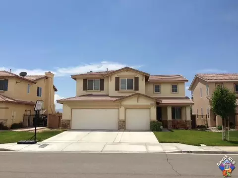 4622 Trojan Ct, Lancaster, CA 93536 photo 2