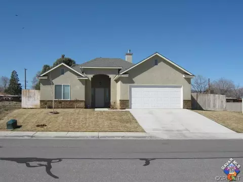 801 Mulberry St, Tehachapi, CA 93561 photo 1