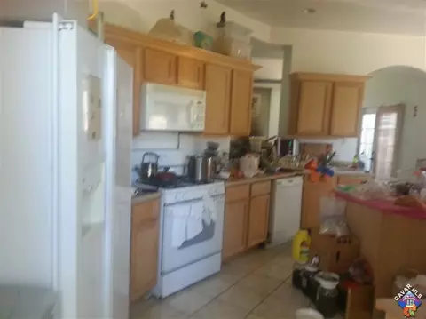 36850 E 92st St, Palmdale, CA 93550 photo 3