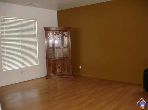 4320 Jonathon St, Lancaster, CA 93536 photo 3