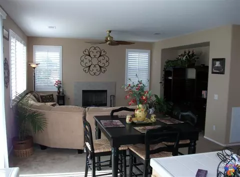 42952 Yaffa St, Lancaster, CA 93535 photo 10