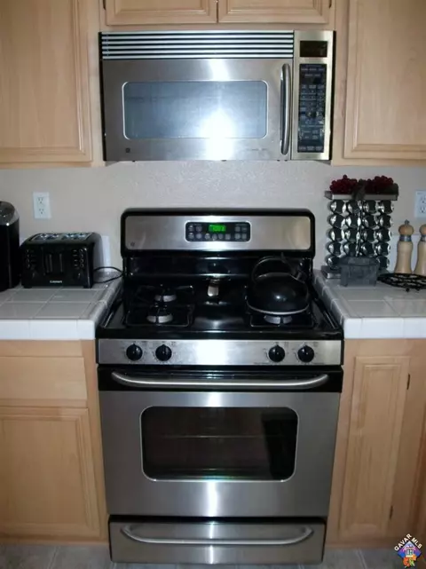 42952 Yaffa St, Lancaster, CA 93535 photo 9