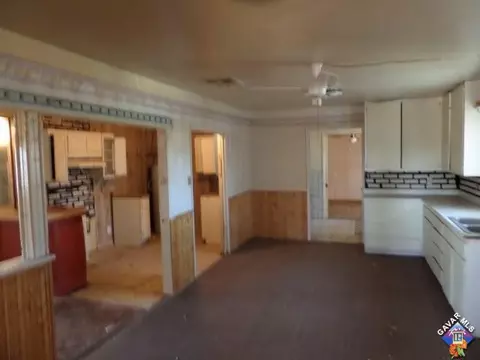 9312 Kemper Rd, Mojave, CA 93501 photo 10