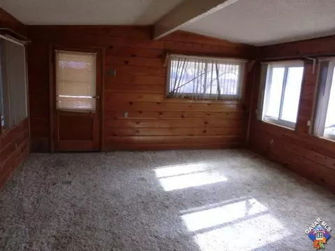 9312 Kemper Rd, Mojave, CA 93501 photo 3