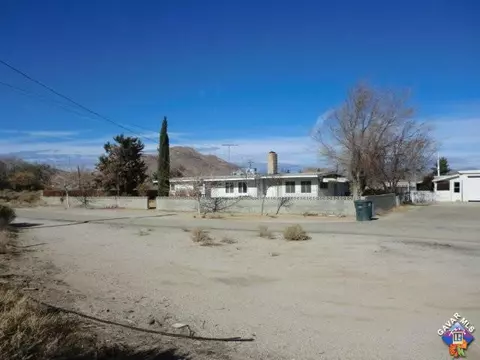 9312 Kemper Rd, Mojave, CA 93501 photo 1