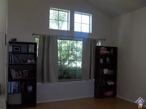 5167 Moonraker Rd, Palmdale, CA 93552 photo 3