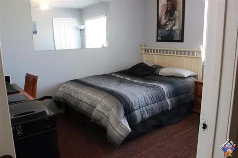 43320 Echard Ave, Lancaster, CA 93536 photo 6