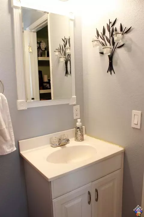 43320 Echard Ave, Lancaster, CA 93536 photo 9