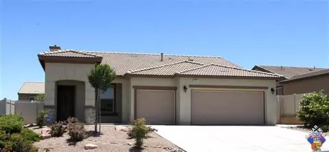 1327 Cellini Out Ct, Tehachapi, CA 93561 photo 2