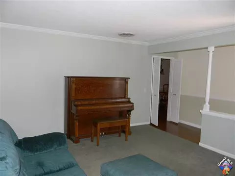 44403 E 8th St, Lancaster, CA 93535 photo 9
