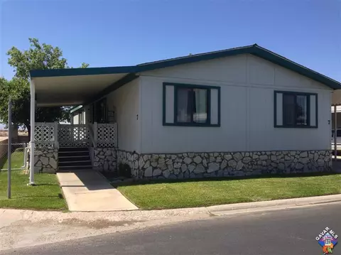 2121 I Ave E # 7, Lancaster, CA 93535 photo 1