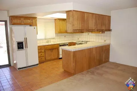 3334 E Avenue H, Lancaster, CA 93535 photo 4