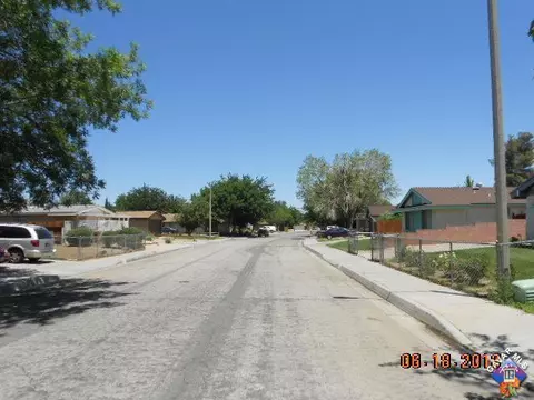 44050 Raysack Ave, Lancaster, CA 93535 photo 3