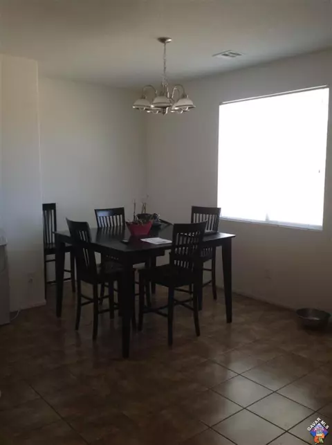 42909 Edson Ave, Lancaster, CA 93536 photo 3