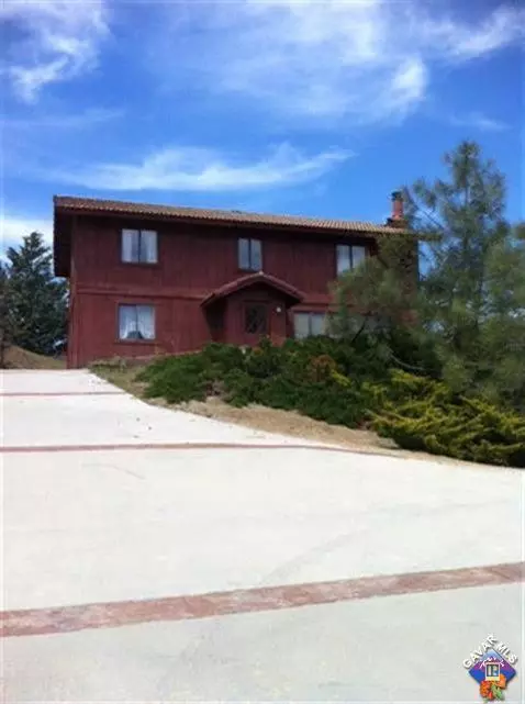 26180 Columbia Way, Tehachapi, CA 93561 photo 1