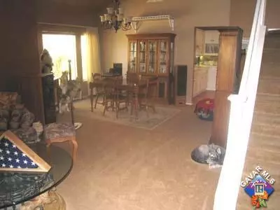 42326 Aaron Ct, Lancaster, CA 93536 photo 8