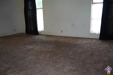 38424 32nd St, Palmdale, CA 93550 photo 3