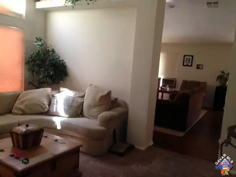 2109 Beechwood St, Lancaster, CA 93535 photo 3