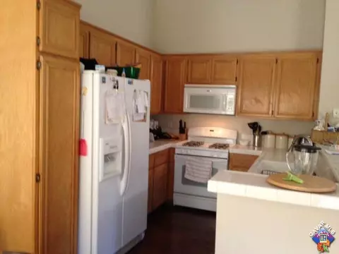 2109 Beechwood St, Lancaster, CA 93535 photo 5