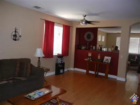 1609 Sutherland St, Lancaster, CA 93534 photo 5