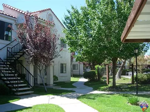 2554 Olive Dr #175, Palmdale, CA 93550 photo 1