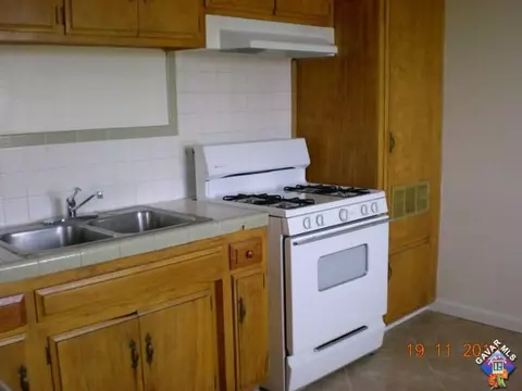 448 Avenue Q E, Palmdale, CA 93550 photo 8