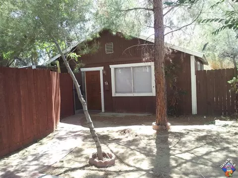 43119 7th St, Lancaster, CA 93535 photo 3