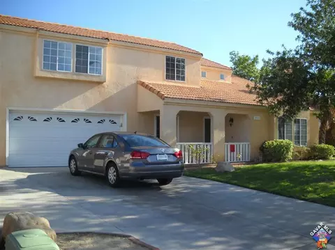 5032 E Adobe Dr, Palmdale, CA 93552 photo 8