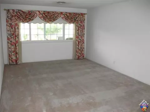 43636 Dejay St, Lancaster, CA 93536 photo 5