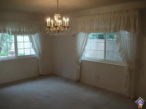 43636 Dejay St, Lancaster, CA 93536 photo 8