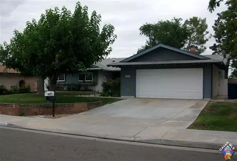 43636 Dejay St, Lancaster, CA 93536 photo 3