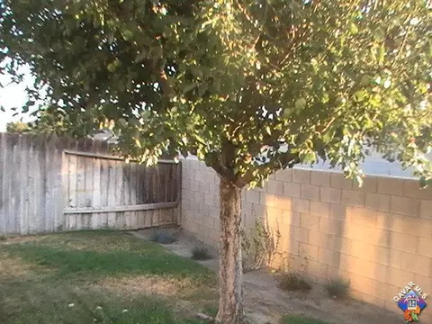 43255 E 33rd St, Lancaster, CA 93535 photo 4